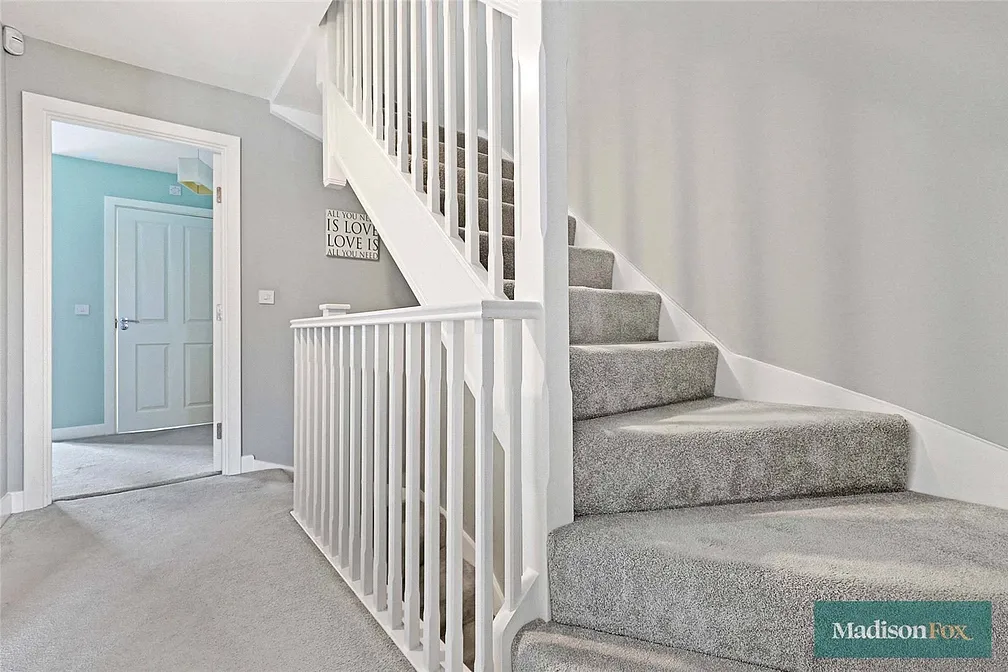 House Becket Close in Greater London