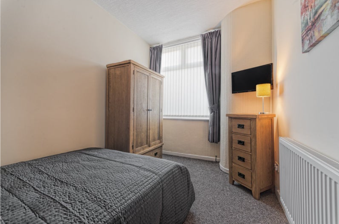 Room Samuel Street in Crewe