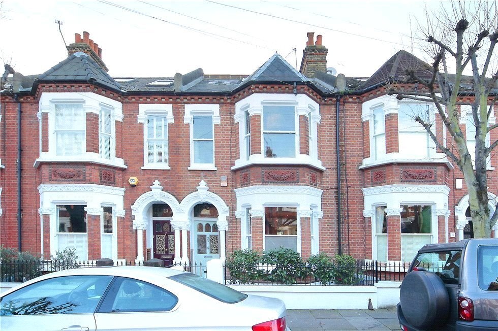 House Winsham Grove in Greater London