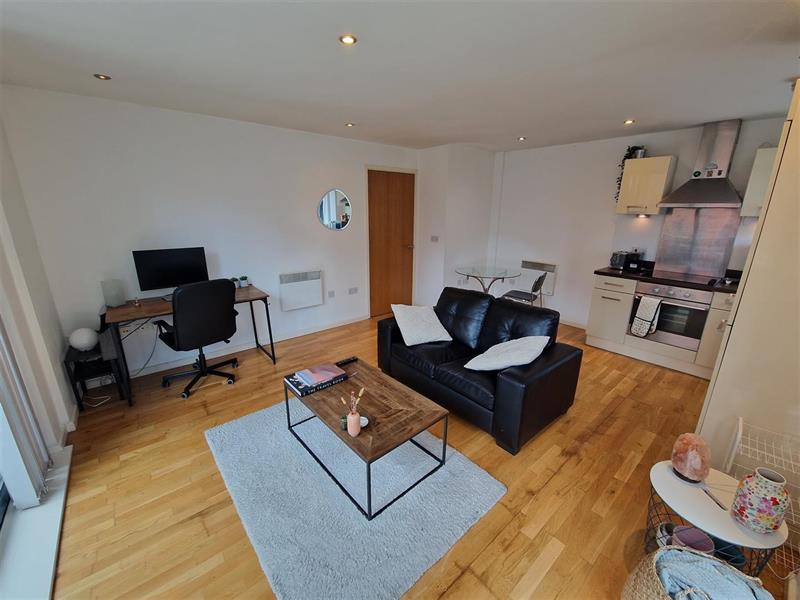 Flat Hulme Street in Manchester