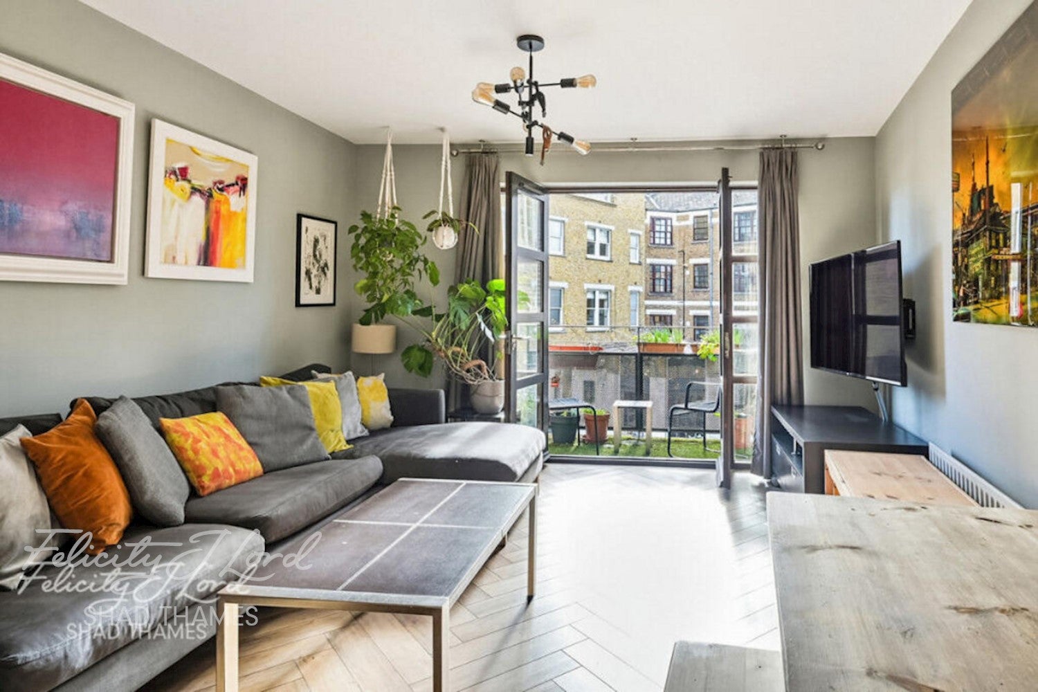 Flat Wolseley Street in Greater London