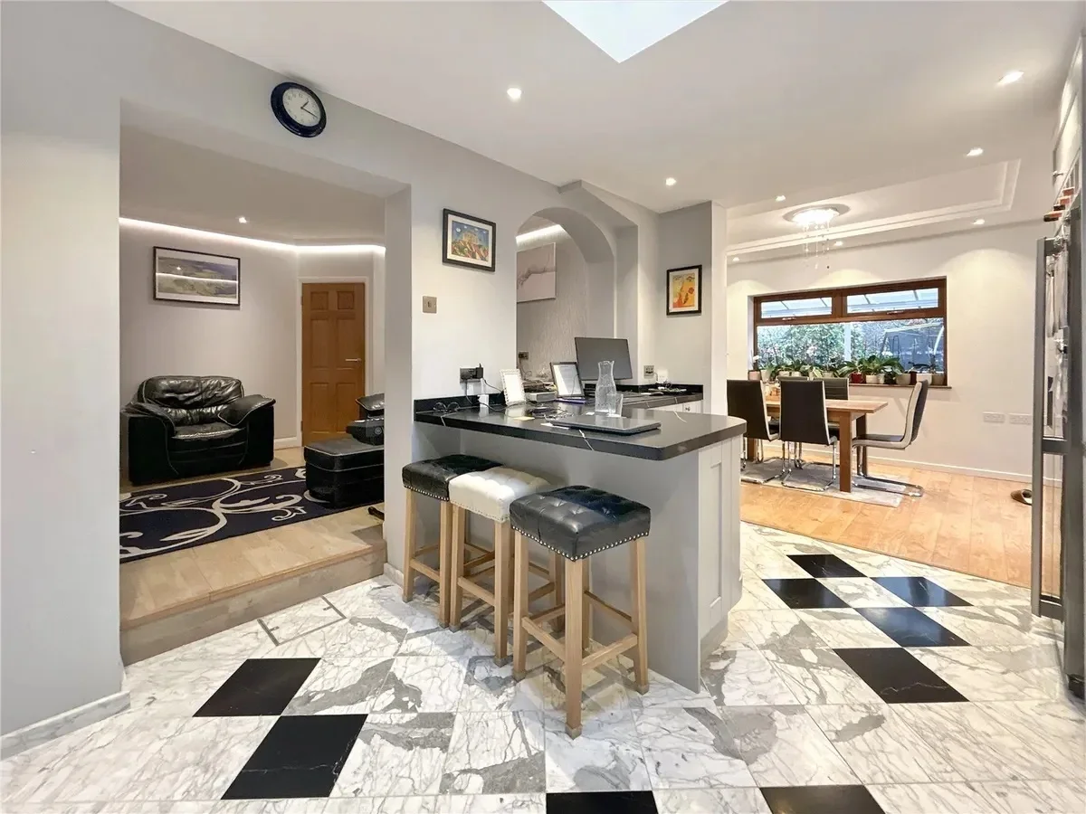 House Cowper Close in Greater London
