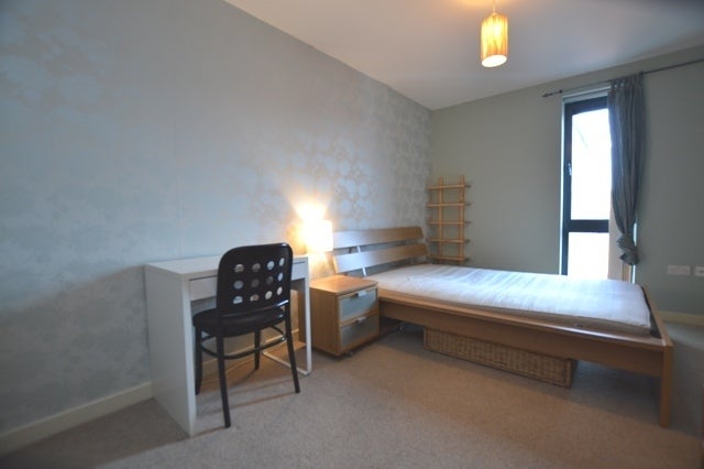 Flat Shoreham Street in Sheffield