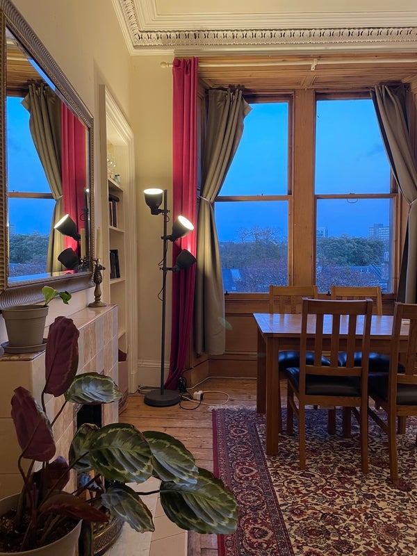 Room Marchmont Crescent in City of Edinburgh