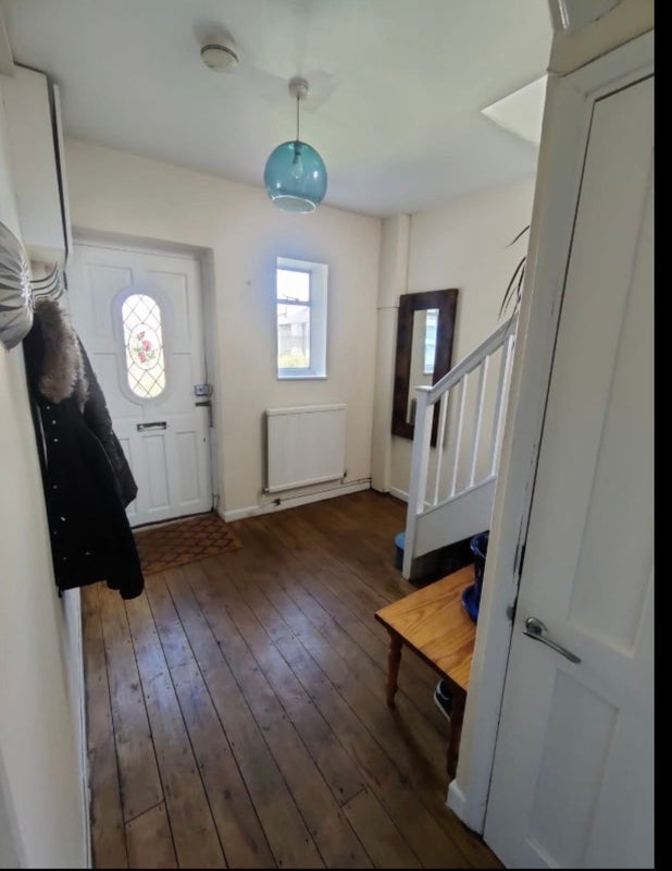 Room Huntingfield Road in Greater London