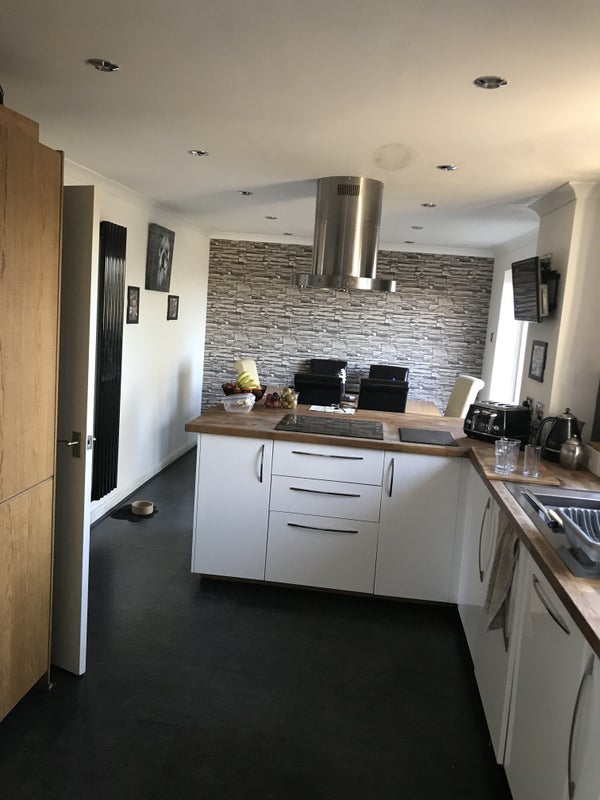 House Fescue Place in Cardiff