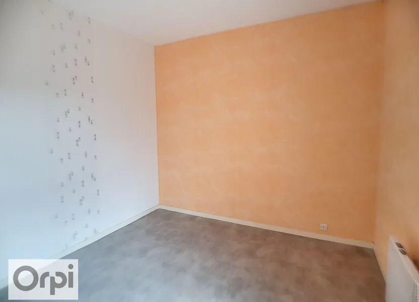 Flat René Fallet in Montluçon