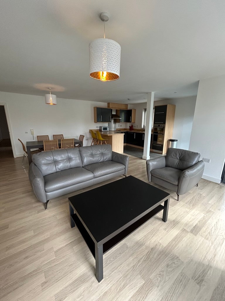 Flat Larke Rise in Manchester