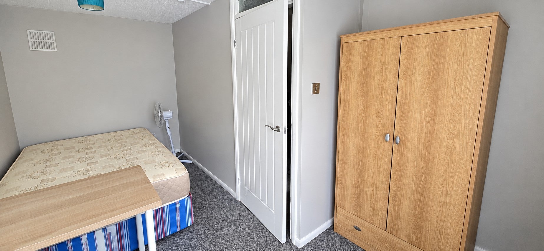 Flat Sunbourne Court in Nottingham