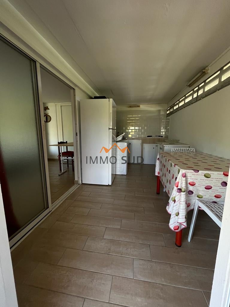 Appartement N 2 à Baie-Mahault