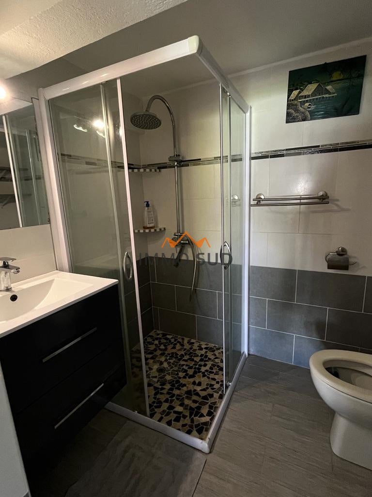Appartement N 2 à Baie-Mahault