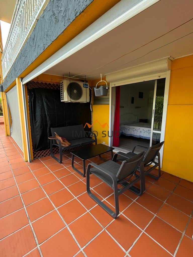 Appartement N 2 à Baie-Mahault