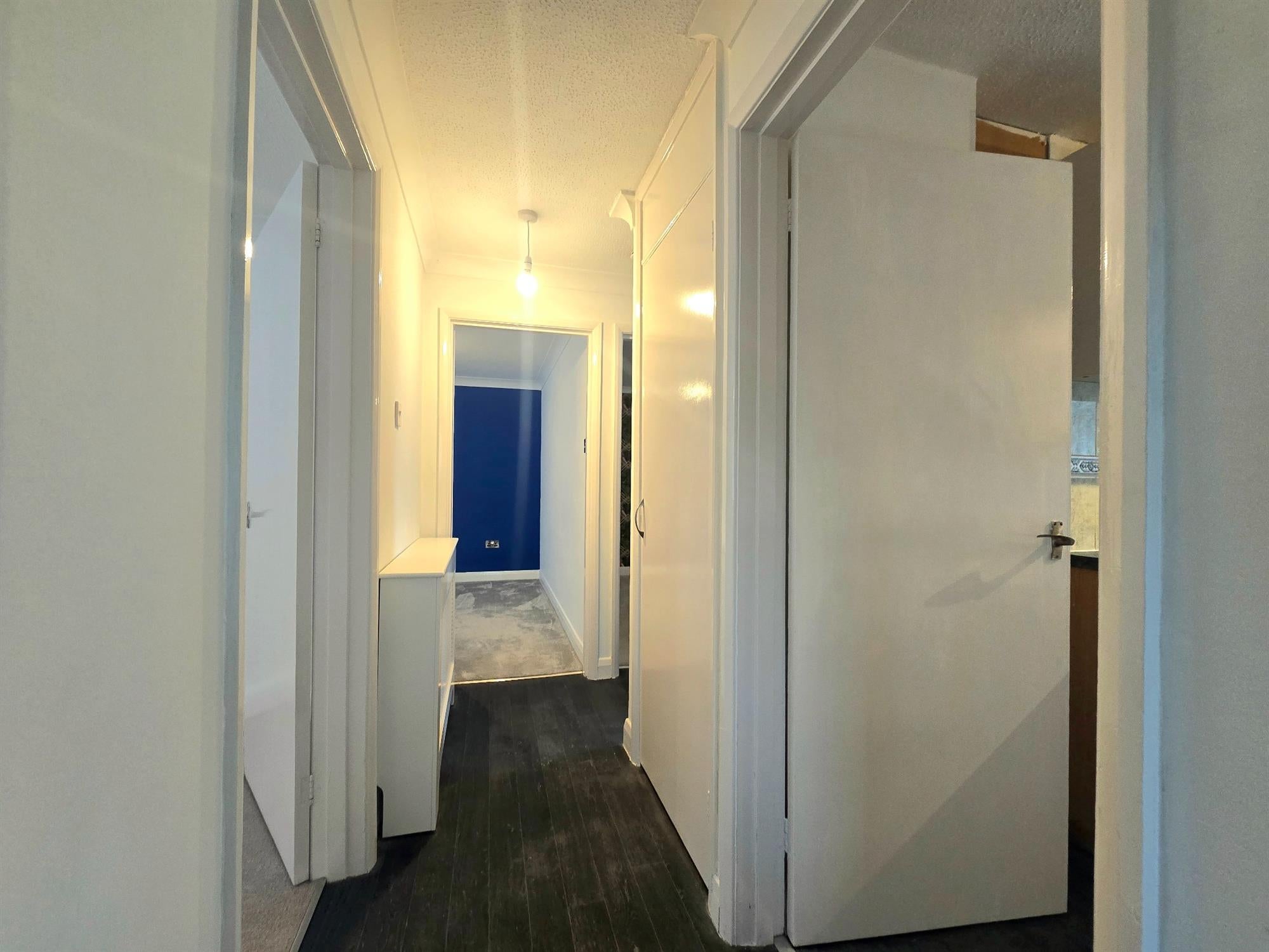 Flat Killarney Close in Southampton