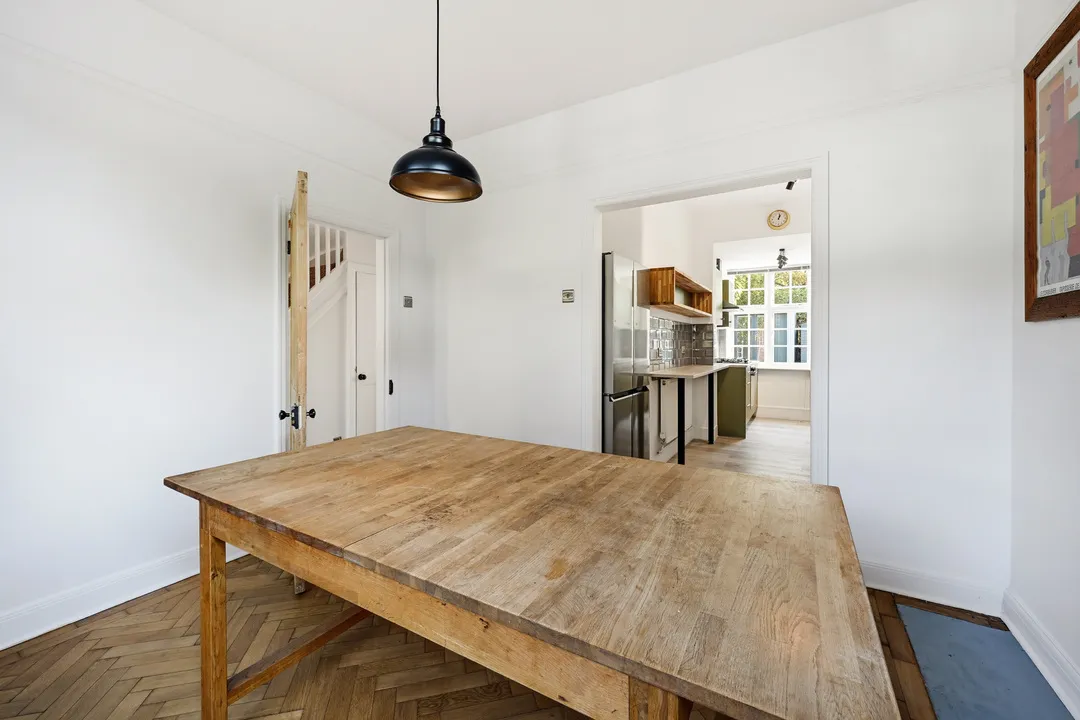 House Holyoake Walk in Greater London