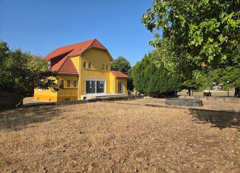 House Avenue de Nolière in Fains-Véel