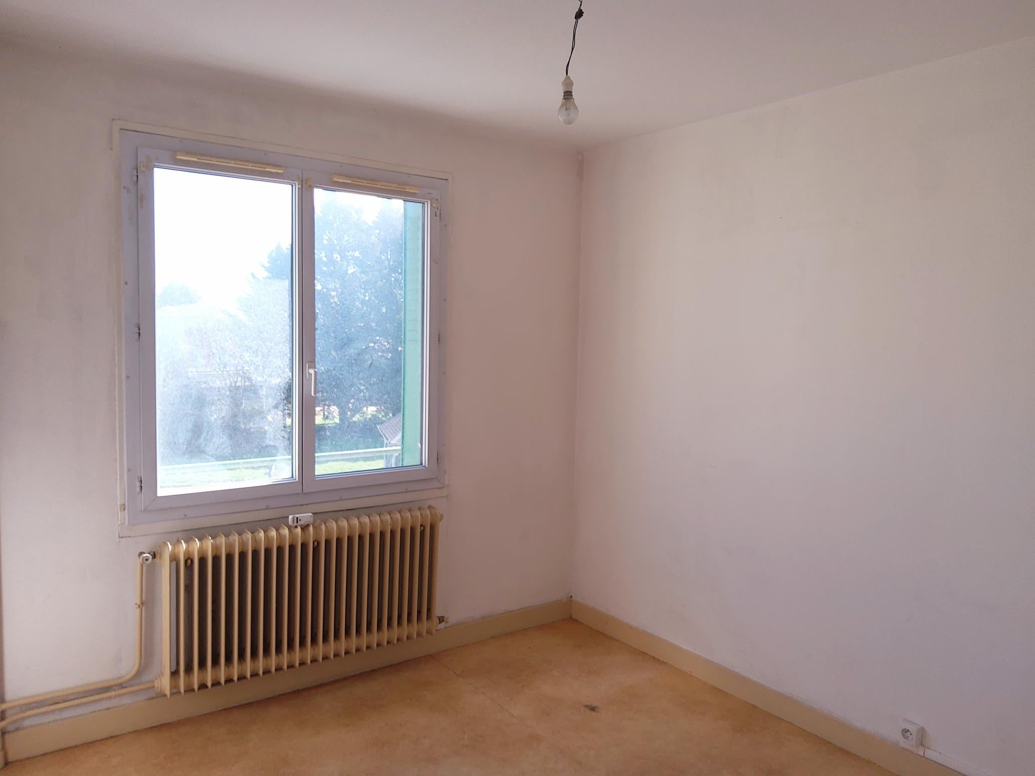 Flat Avenue de la Paix in Cosne-Cours-sur-Loire