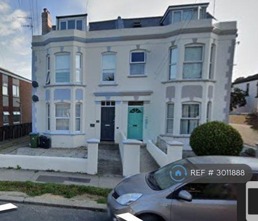 Flat Aldwick Road in Arun