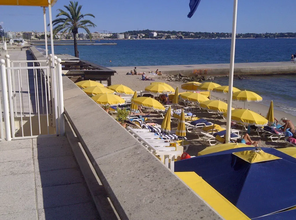 Appartement Rue des Cistes à Antibes