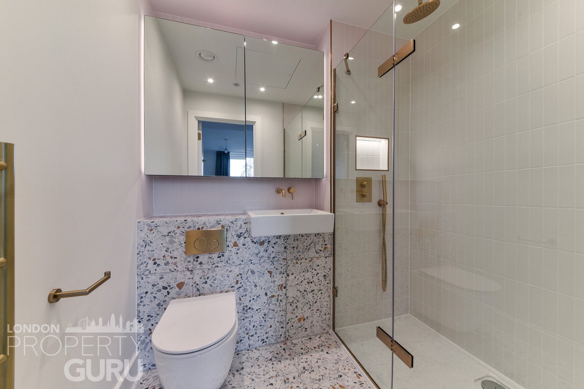 Flat Brill Place in Greater London