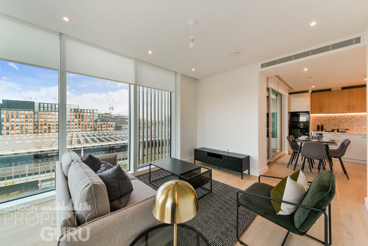Flat Brill Place in Greater London
