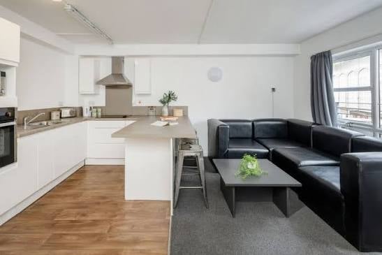 Room St Ann's Well Road in Nottingham