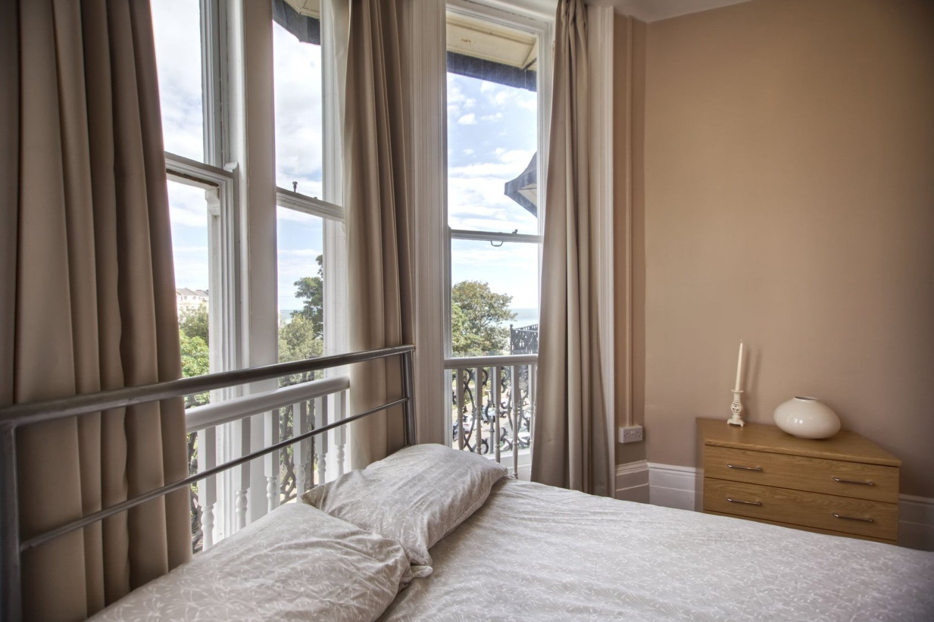 Room Warrior Square in St Leonards