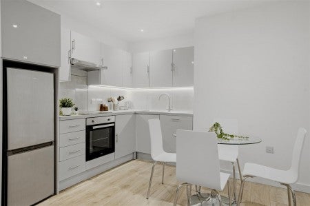 Flat Palmers Road in Greater London
