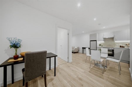 Flat Palmers Road in Greater London