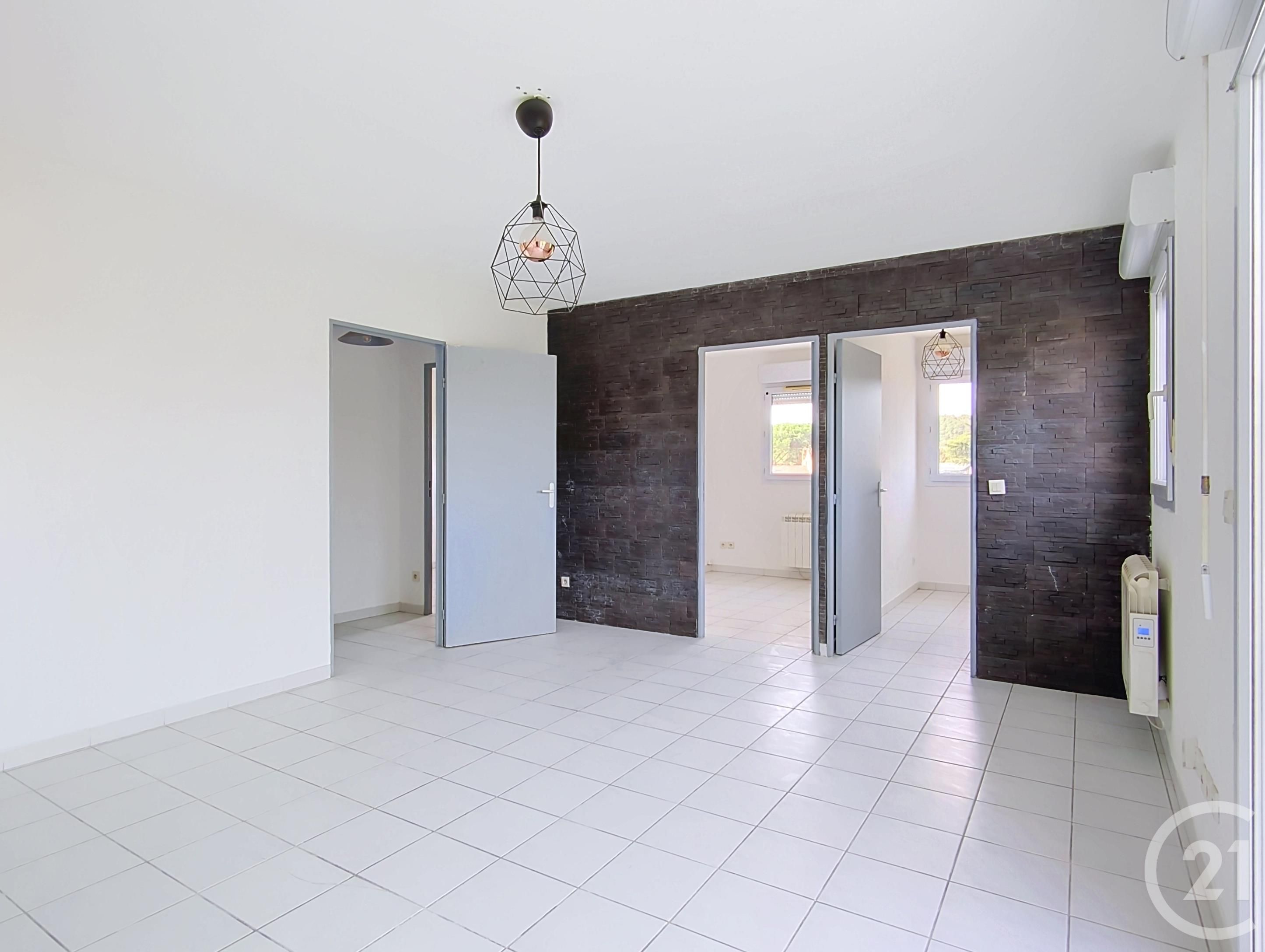 Flat Rue de Carcaixent in Bagnols-sur-Cèze