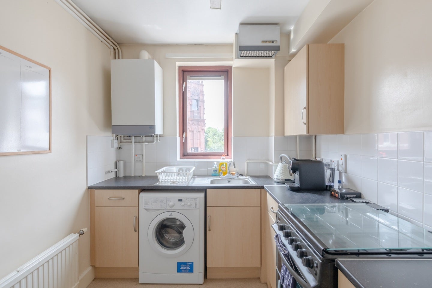 Flat Upper Street in Greater London