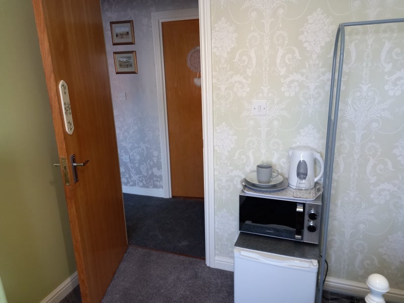Room Joseph Hardcastle Close in Greater London