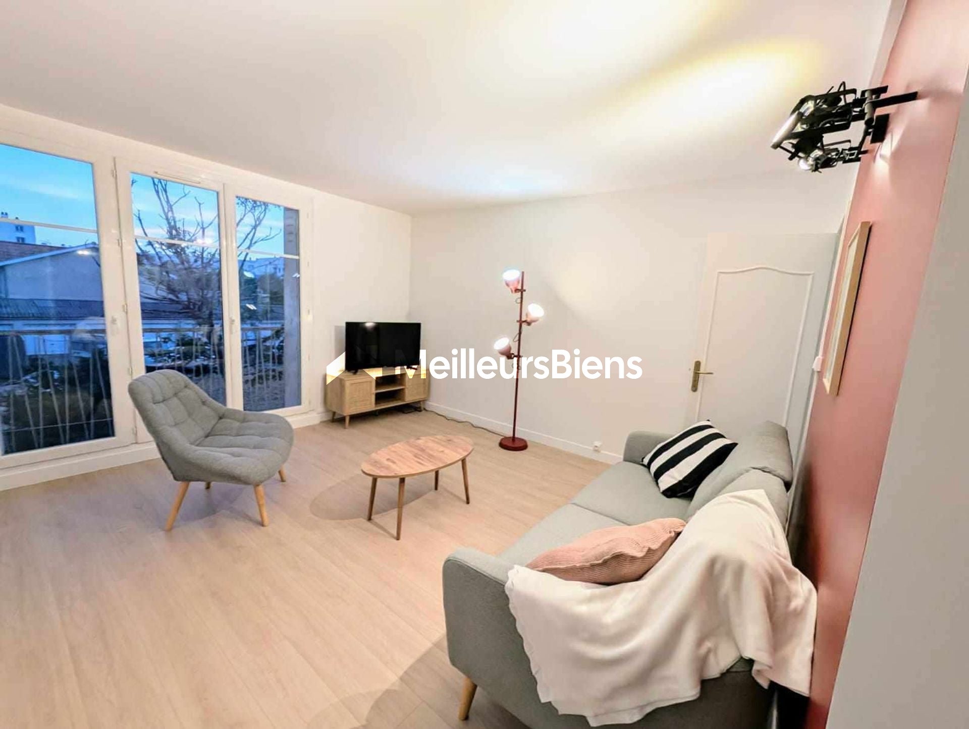 Appartement Avenue des Pyrénées à Le Barp