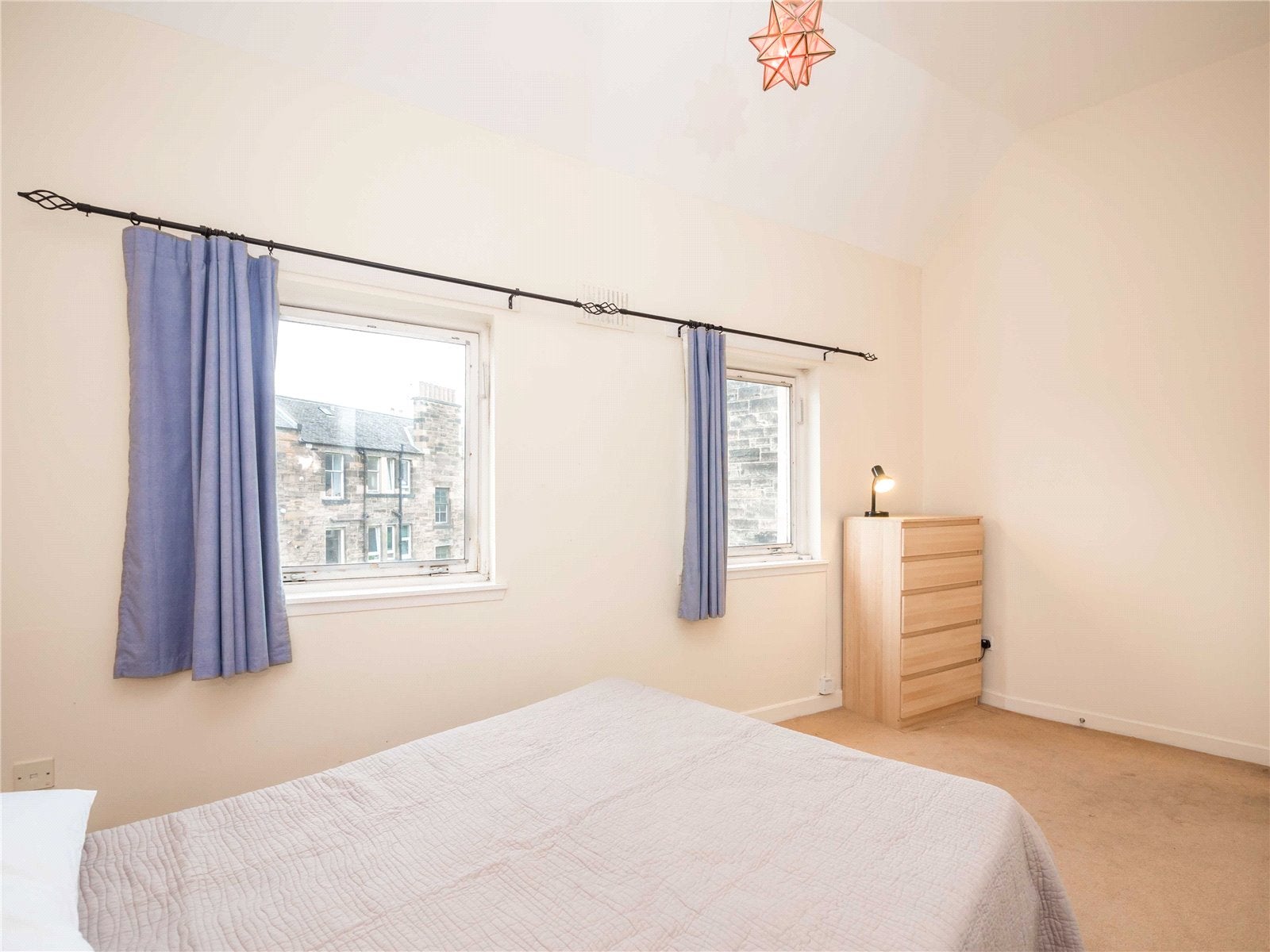 Flat Marionville Road in City of Edinburgh