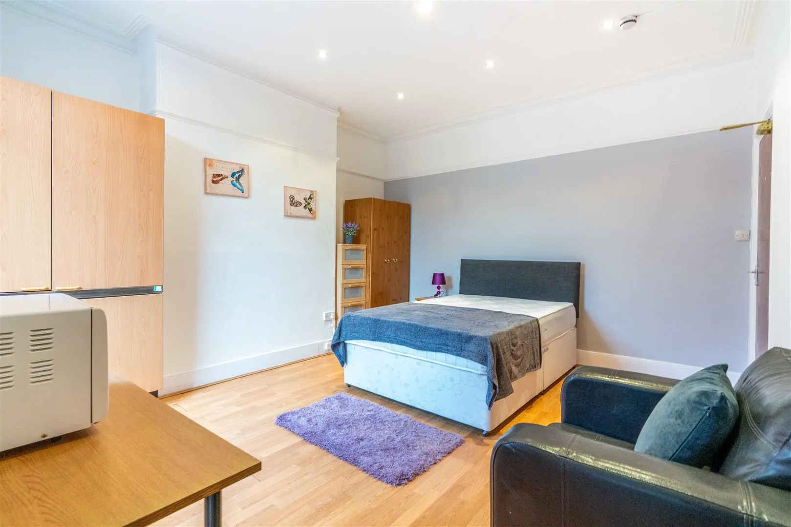 Flat Stannington Grove in Newcastle upon Tyne