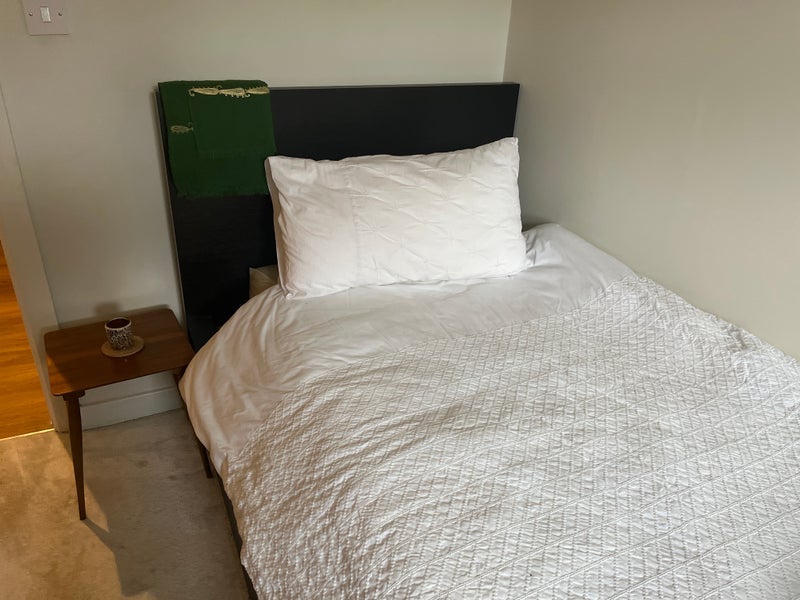 Room Garside Hey Road in Bury