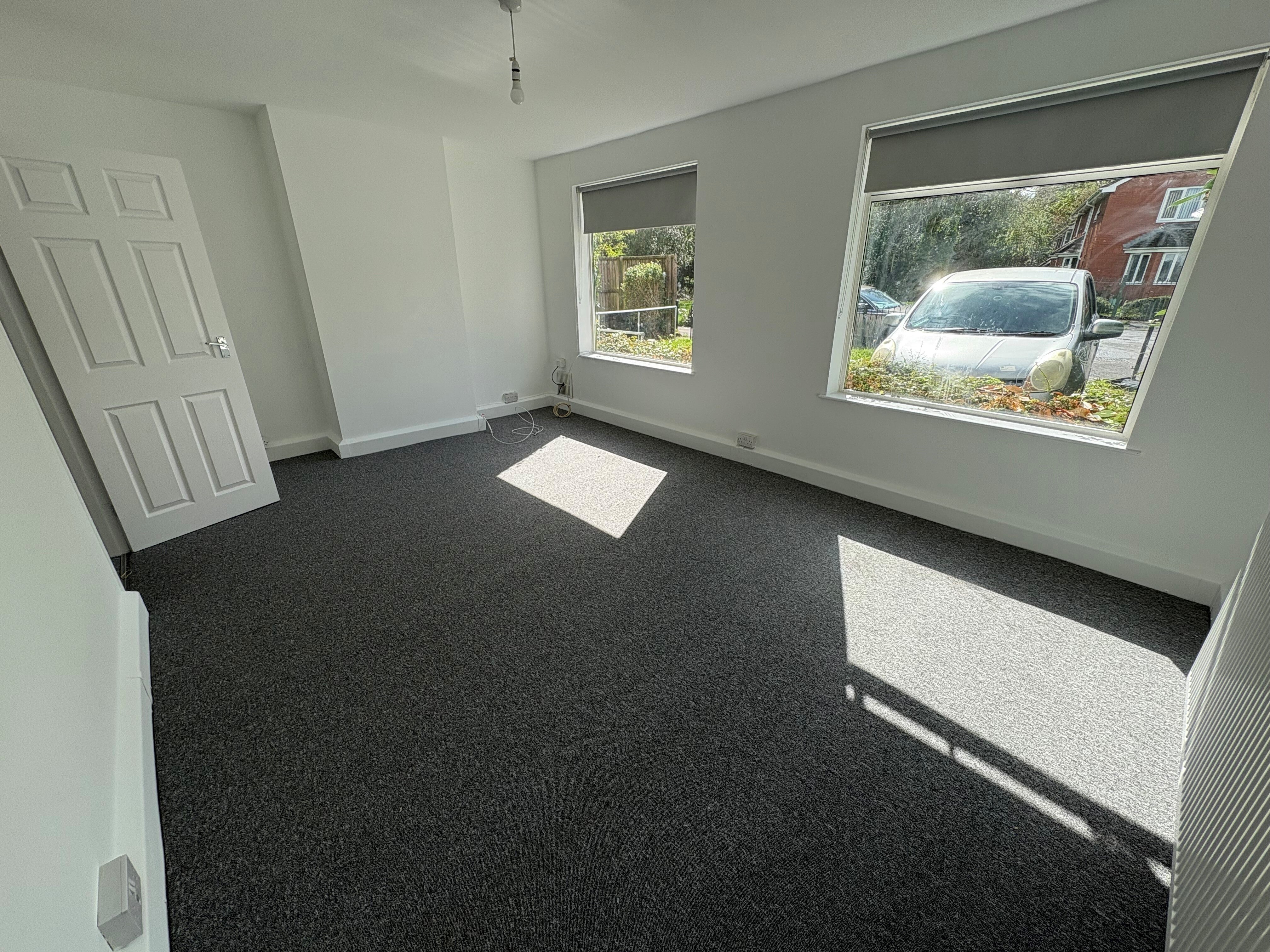 Flat Harmer Close in Bristol