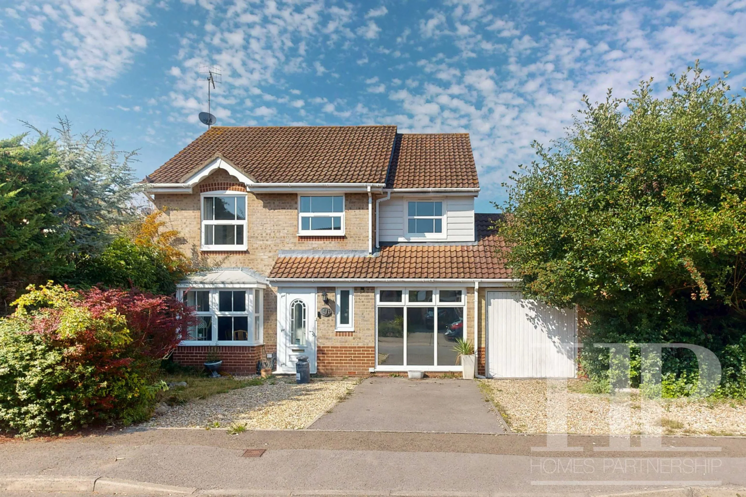 Flat Franklin Road in Crawley