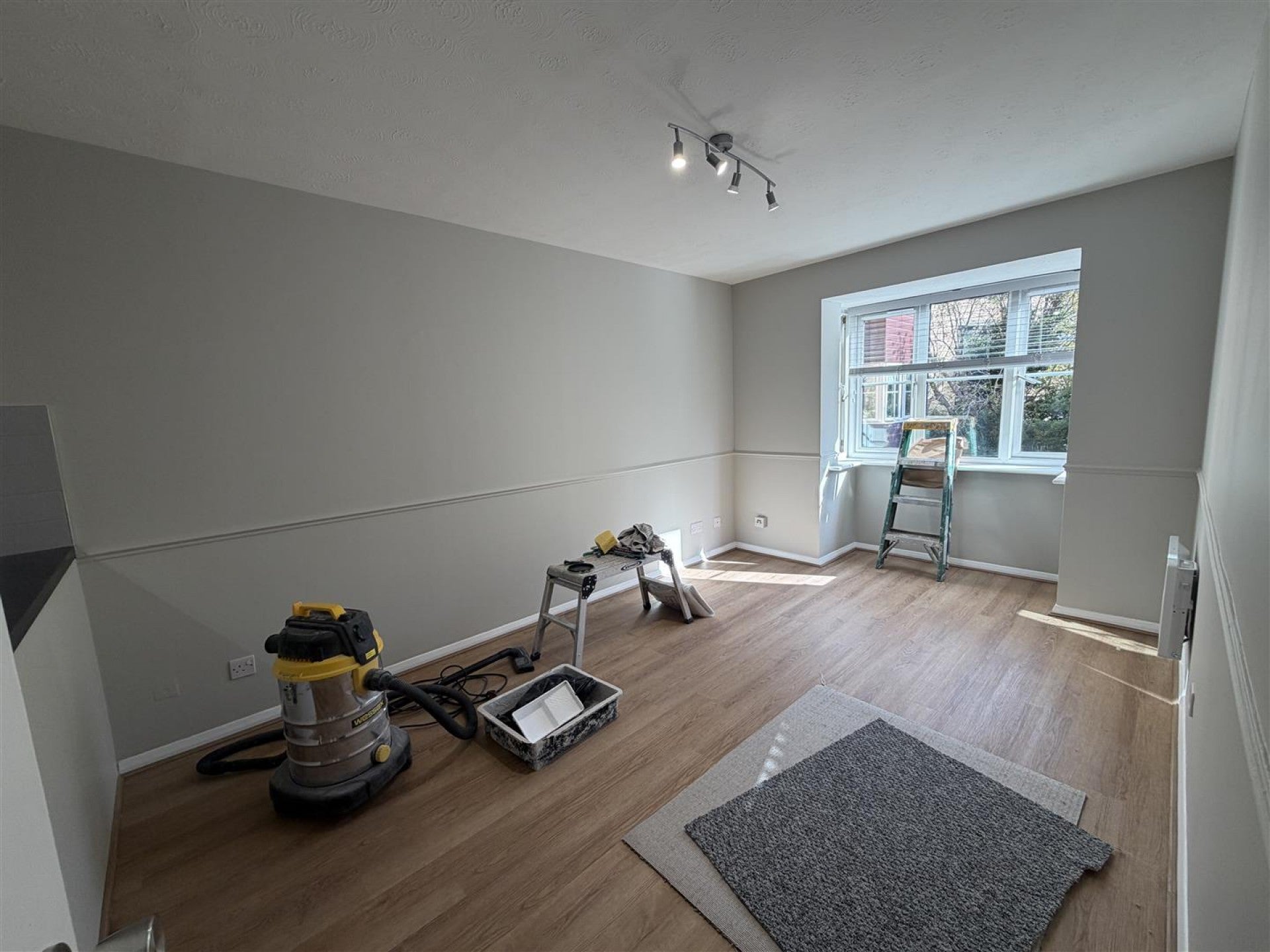 House Thurlow Close in Greater London