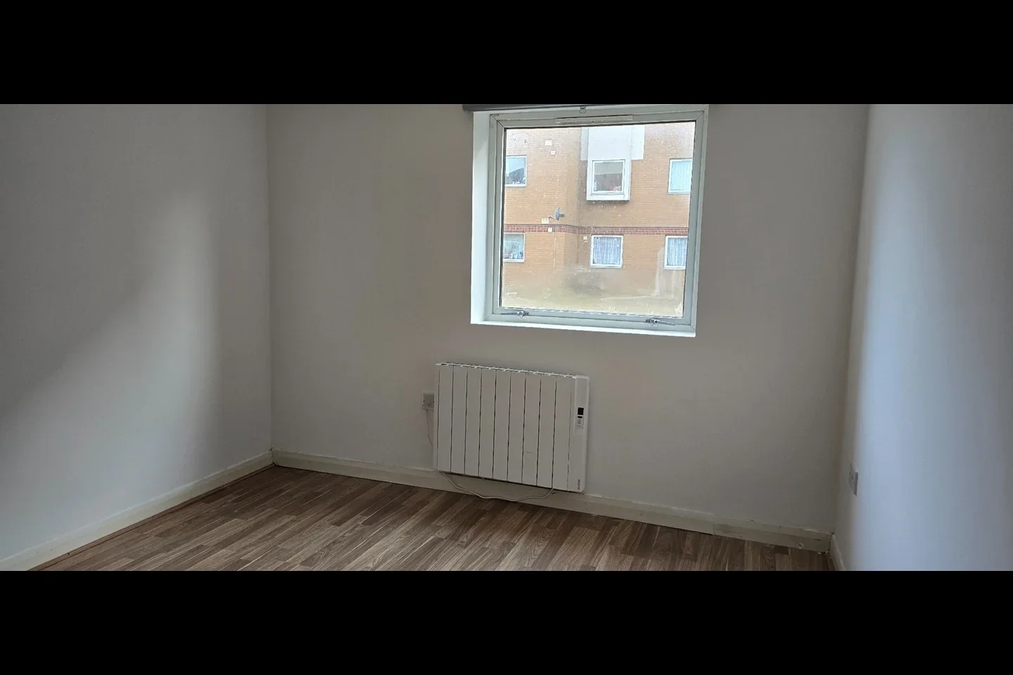Flat Milliners Way in Luton