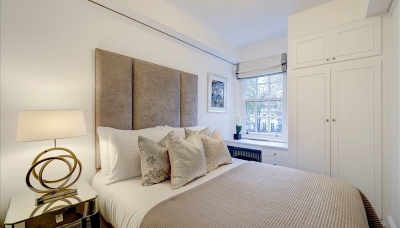 Flat Fulham Road in Greater London