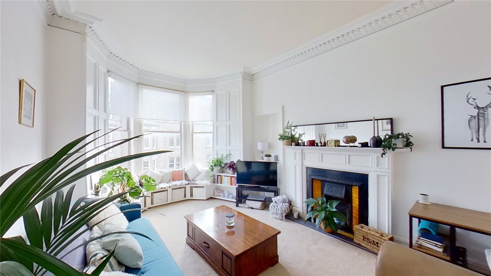 Flat Comely Bank Place in City of Edinburgh