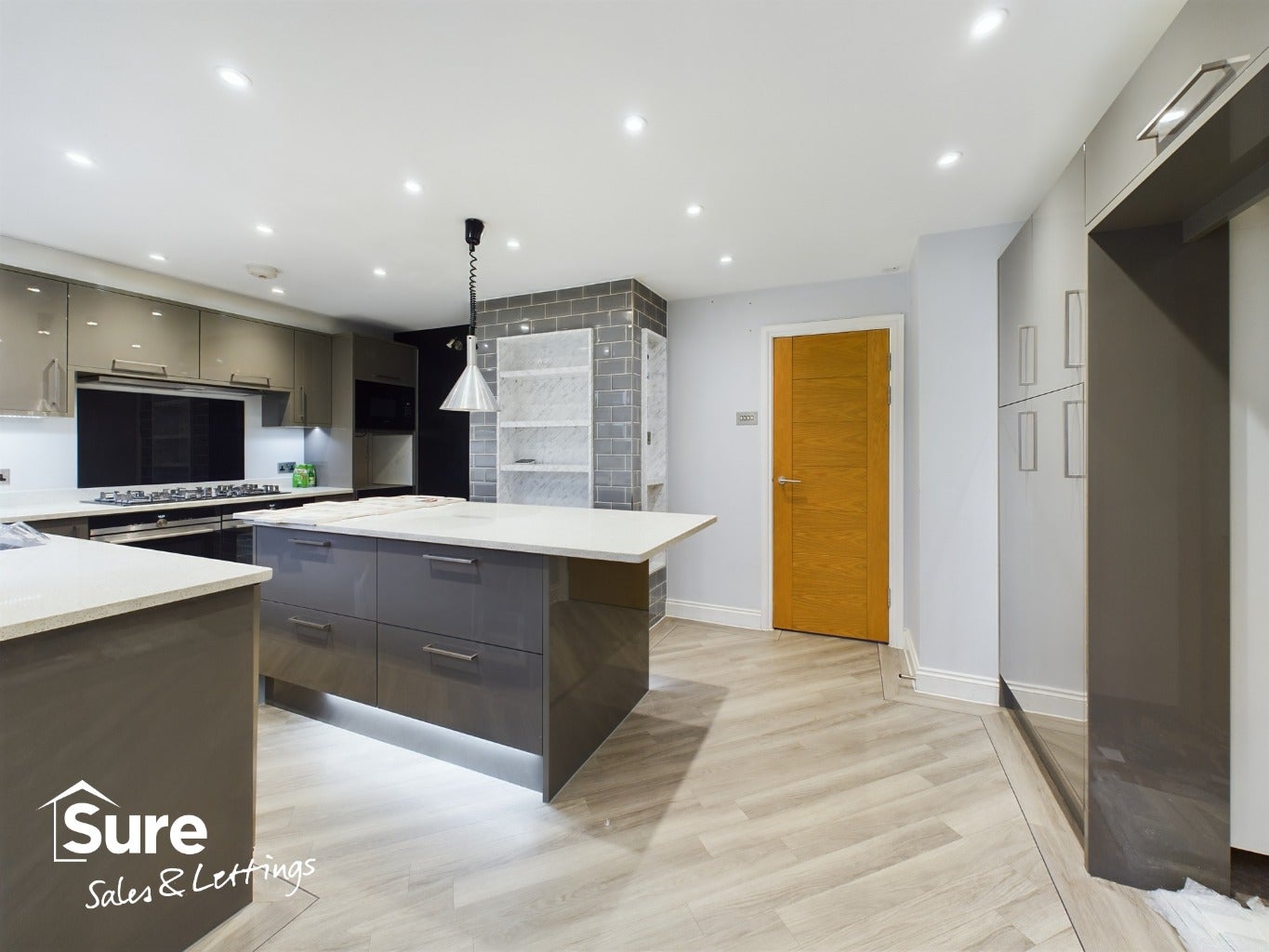 House Hawthorn Lane in Dacorum