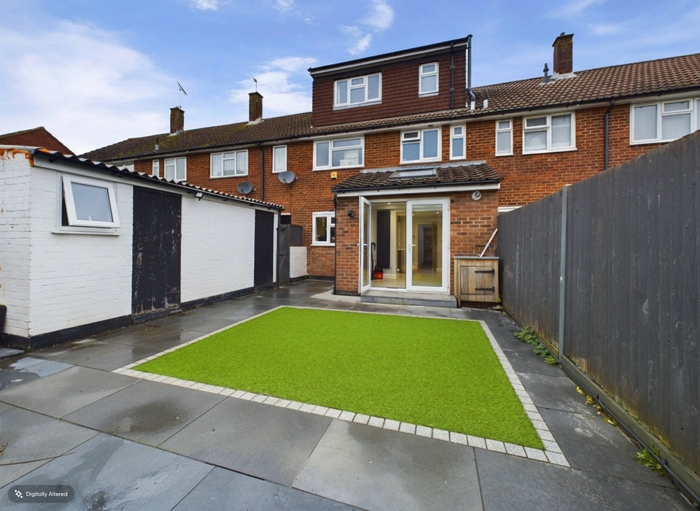 House Hawthorn Lane in Dacorum