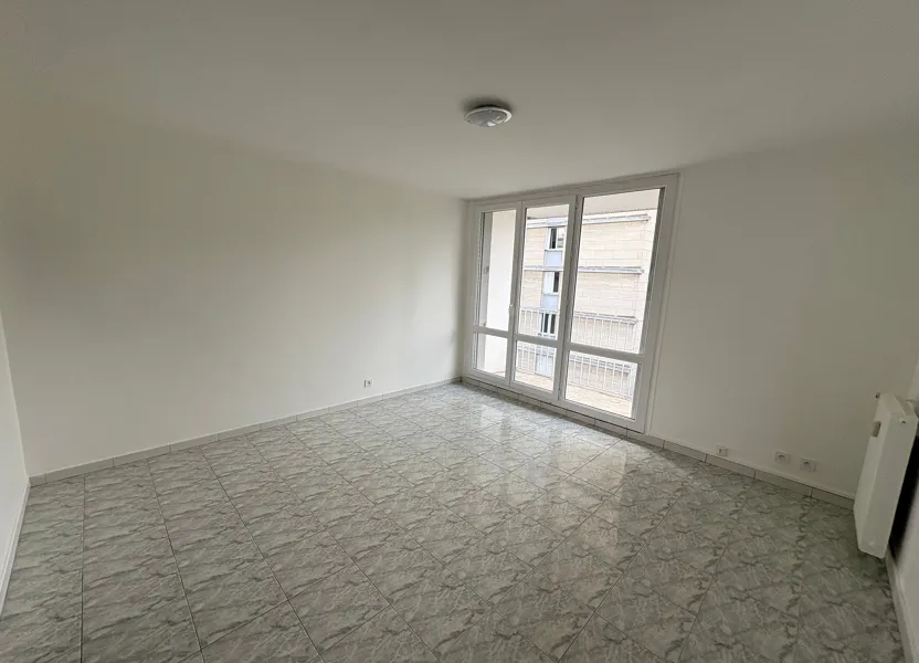 Appartement Avenue de Savigny à Aulnay-sous-Bois