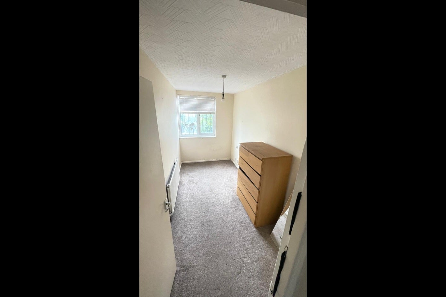 House Manford Way in Greater London