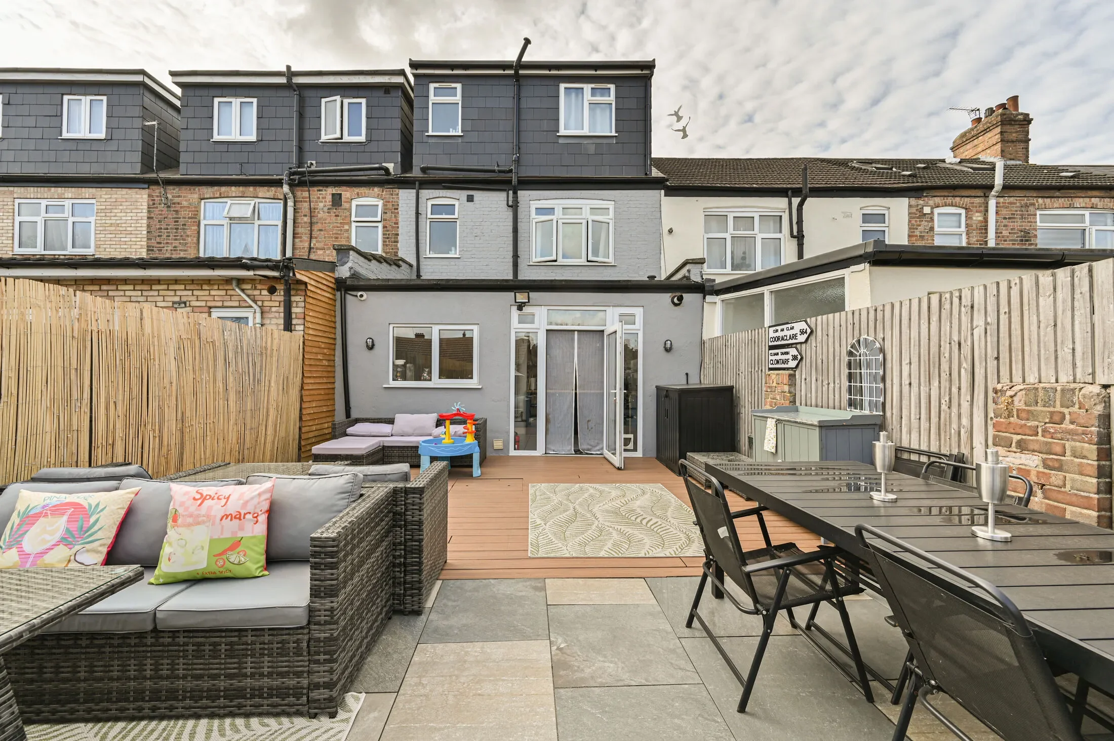 House Eveline Road in Greater London
