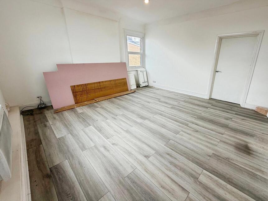 Flat Trentham Road in Stoke-on-Trent