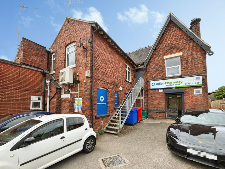 Flat Trentham Road in Stoke-on-Trent