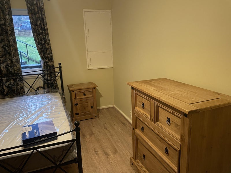 Room Shaw Street in Liverpool
