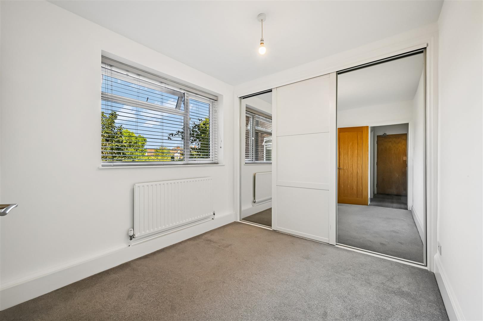 Flat South Park Road in Greater London
